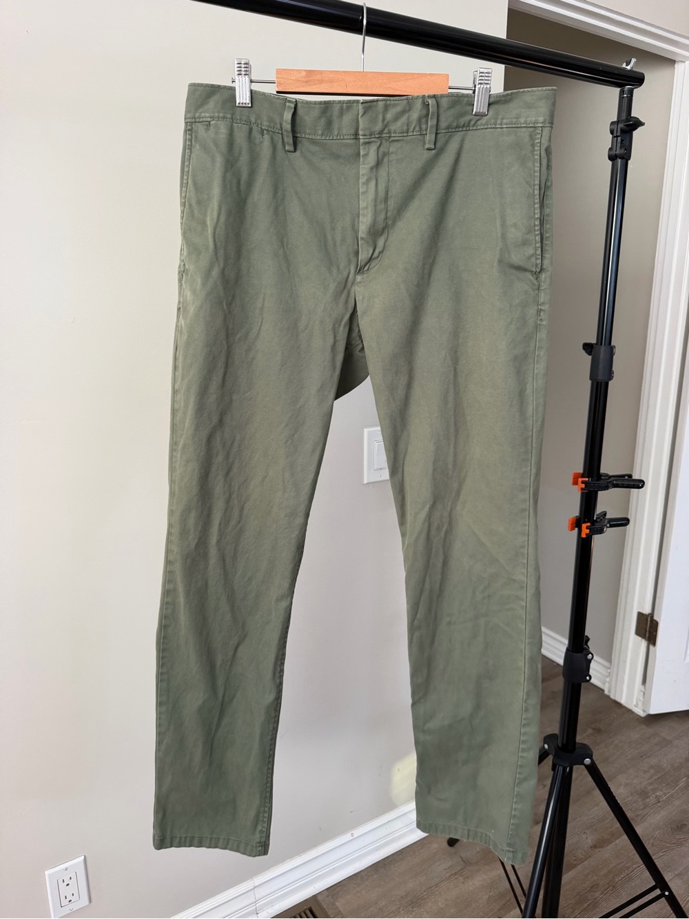 Men’s banana republic jeans